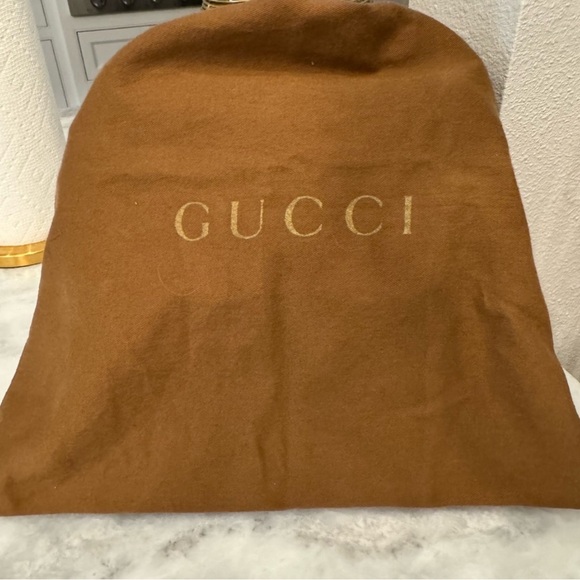 GUCCI GG SUPREME MESSENGER BAG/CROSSBODY WITH DUST BAG!!!! - Picture 2 of 11